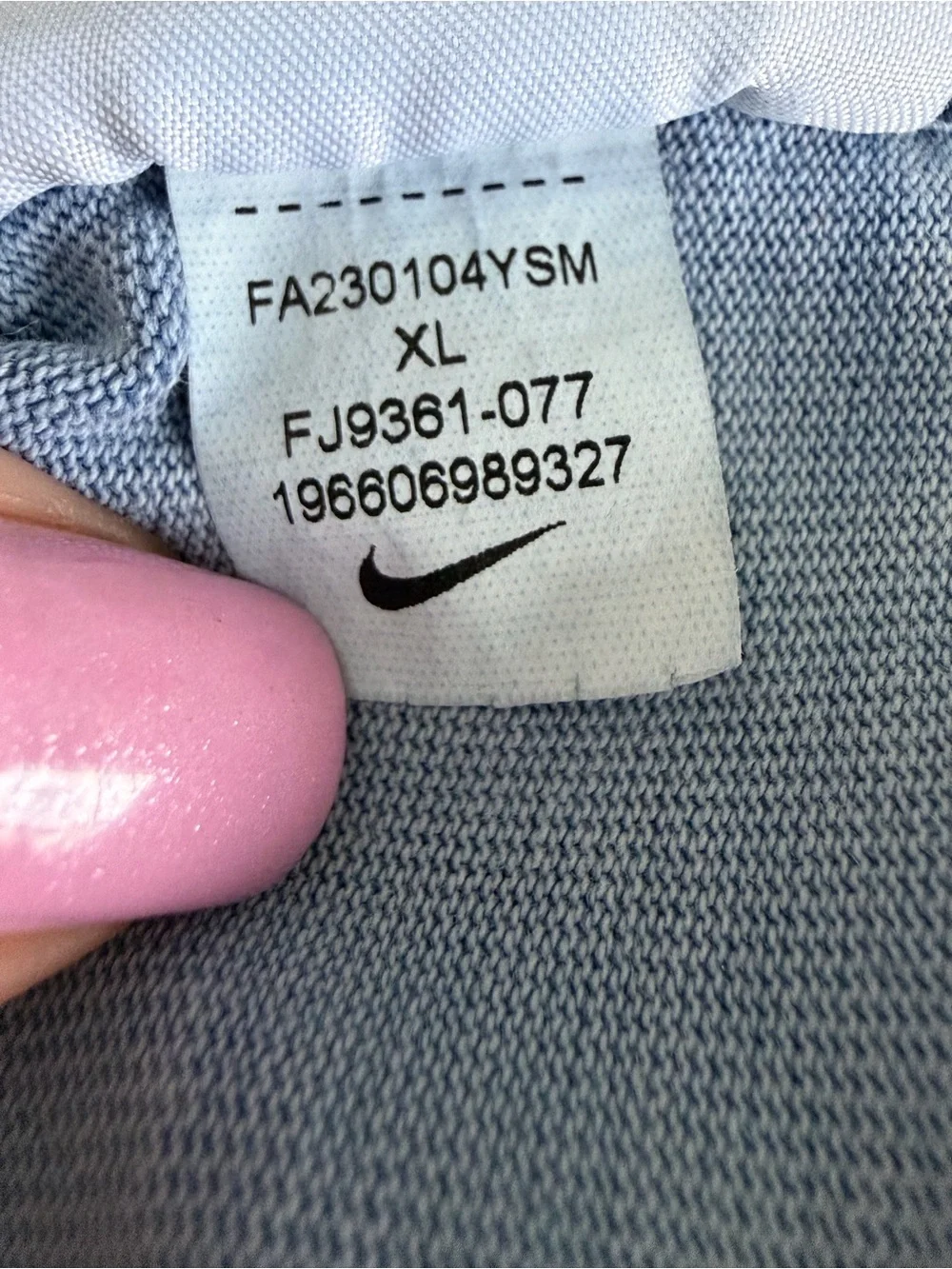 Nike Men’s XL Blue White Tie-Dye Loose Fit T-Shirt